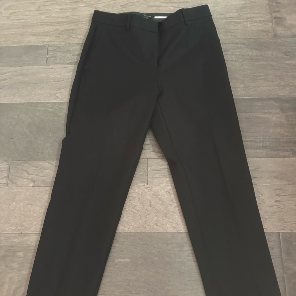 Ann Taylor Black Ankle Pants